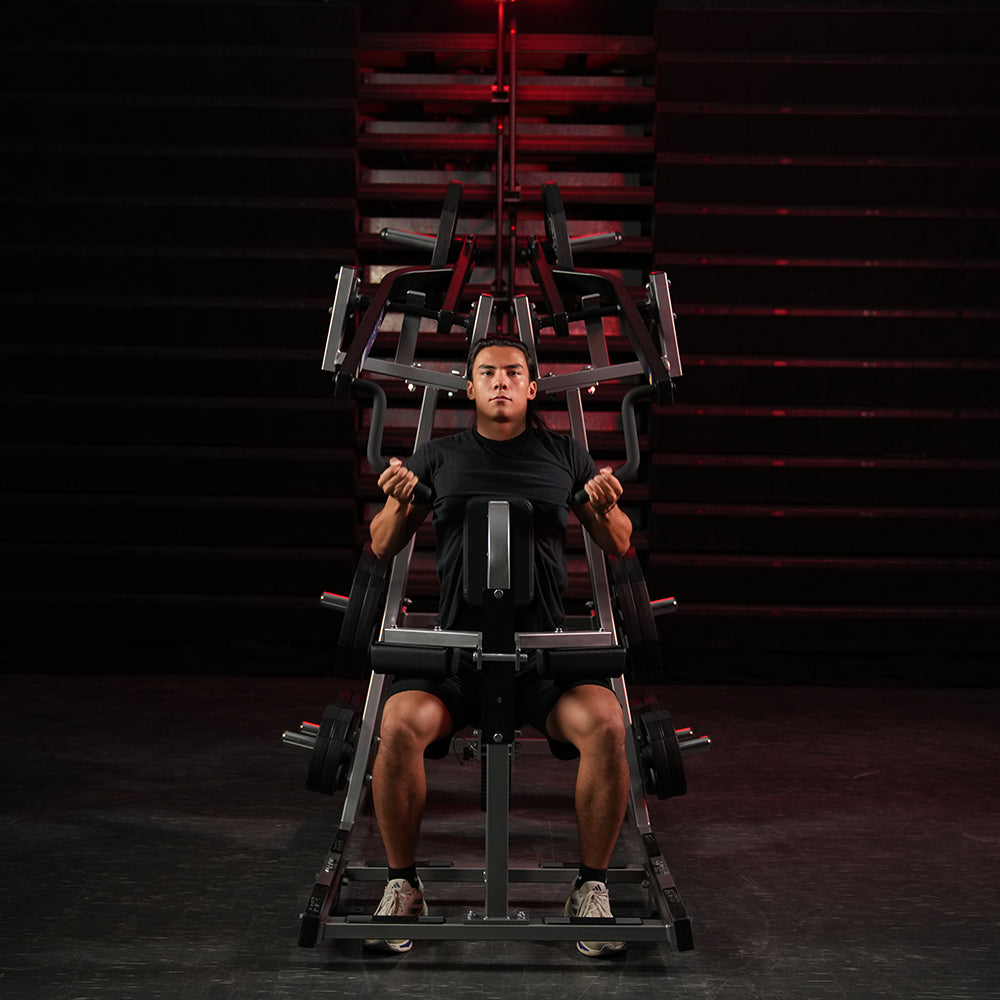 Hammer Strength Plate-Loaded Iso-Lateral Front Lat Pulldown