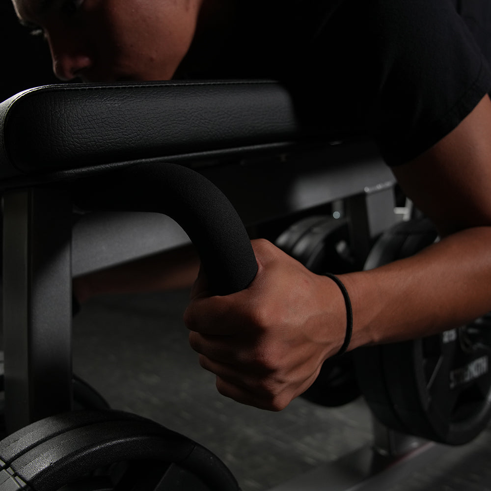 Hammer Strength Plate-Loaded Iso-Lateral Leg Curl