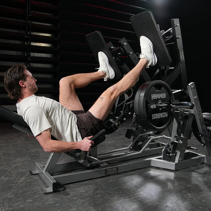 Hammer Strength Plate-Loaded Super Squat Press